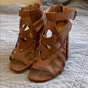 Brown caged chunky heels